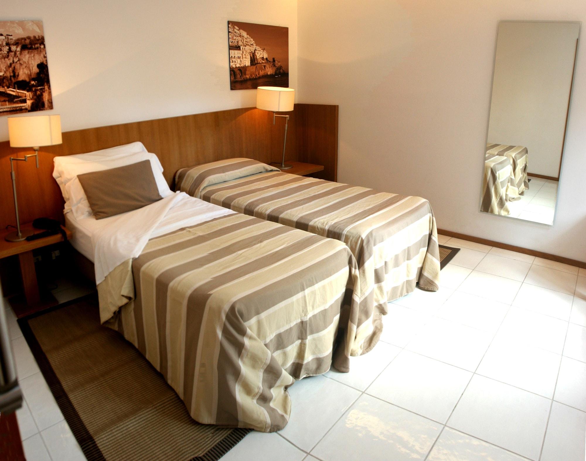 Rota Suites Σορέντο Εξωτερικό φωτογραφία