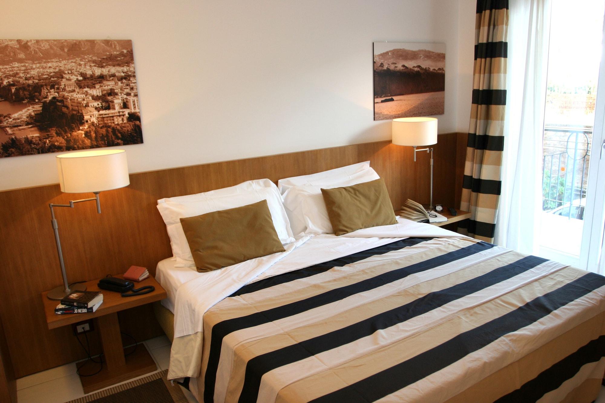 Rota Suites Σορέντο Εξωτερικό φωτογραφία